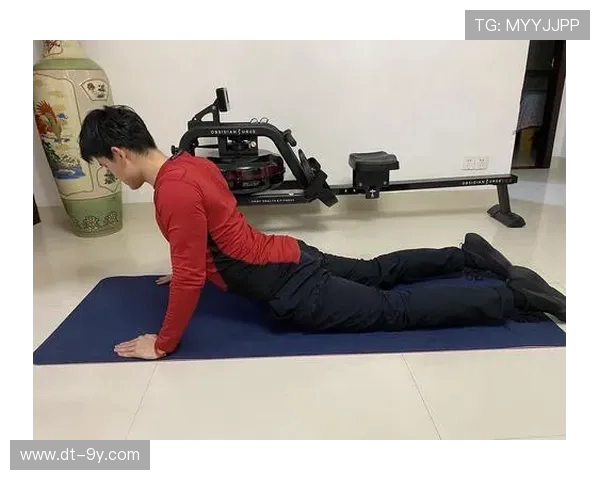 全面提升腿部力量助力足球前叉技术的系统化专项训练策略探讨